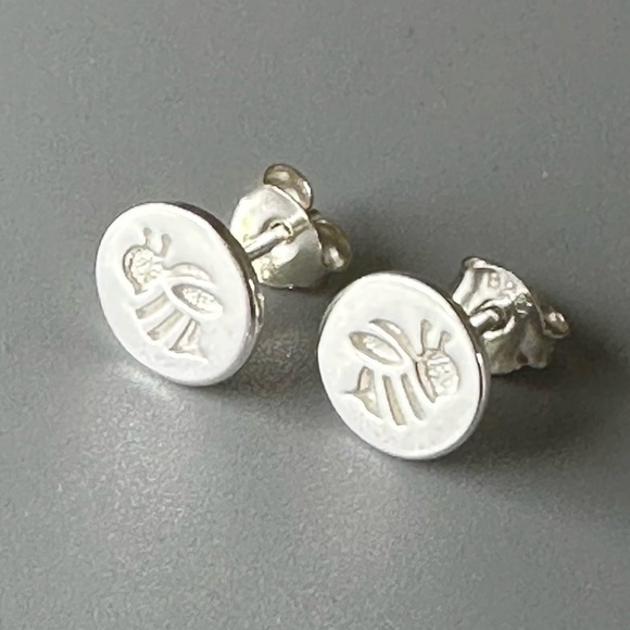 Sterling Silver Round Embossed Bee Earrings - Picture 5 of 8